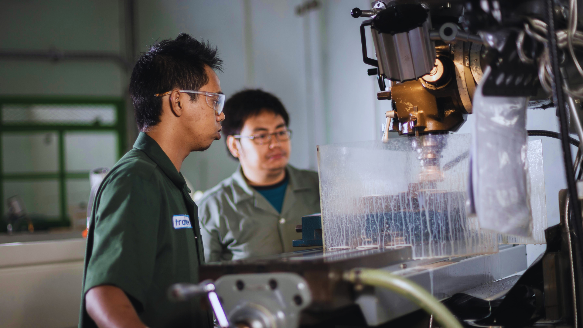 CNC Machining vs Stamping